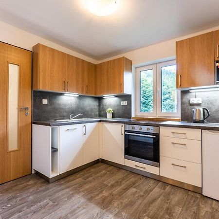 Apartman Liska V Peci - Apartmanovy Dum Horalka, เปตส์ปอตสเนซโค ภายนอก รูปภาพ