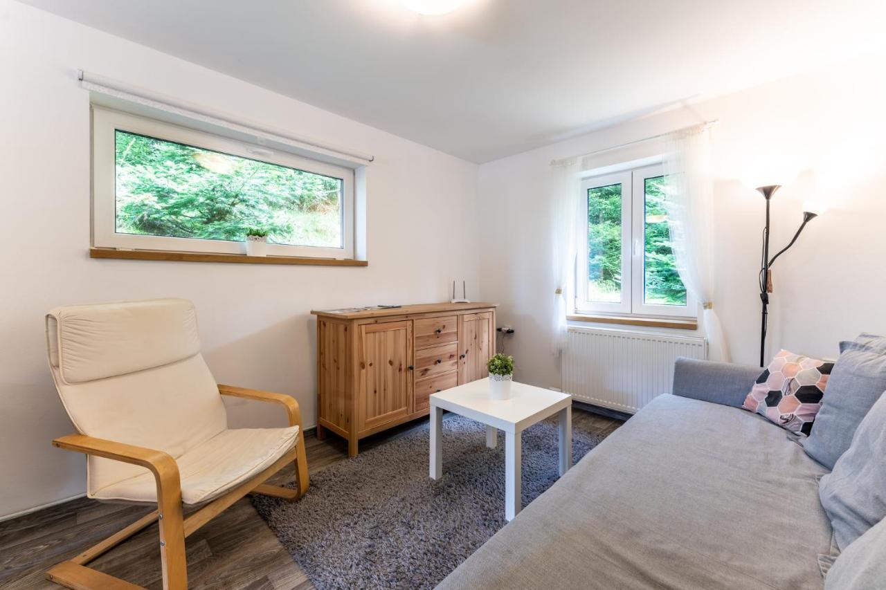 Apartman Liska V Peci - Apartmanovy Dum Horalka, เปตส์ปอตสเนซโค ภายนอก รูปภาพ